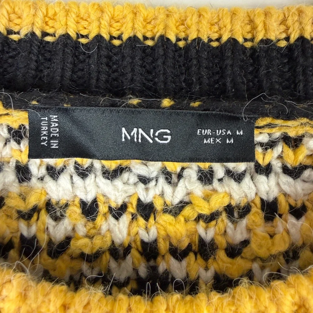 MNG Mango Women's Medium Striped Knit Sweater‎ Yellow Black White Crew Neck